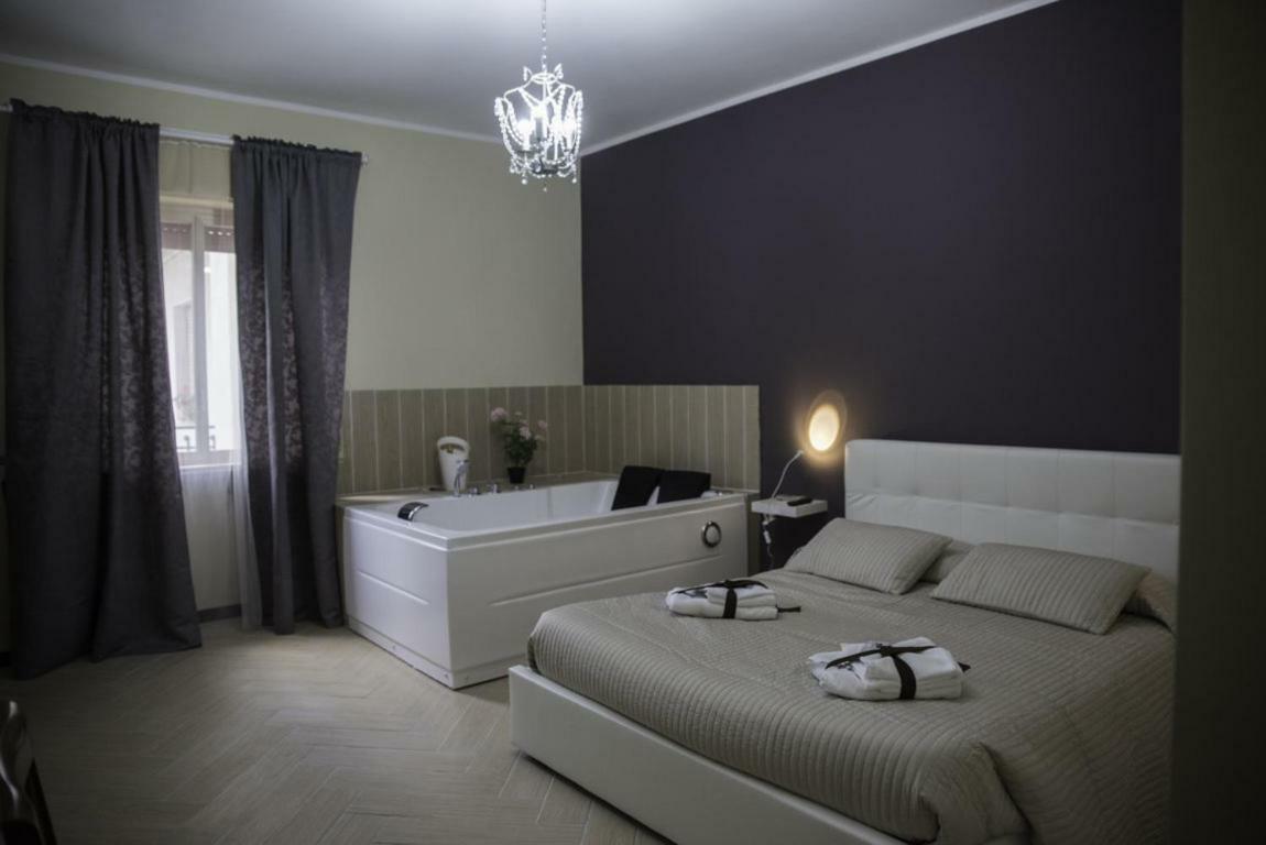 Il Centro Short Lets Hotel Valguarnera Caropepe Exterior photo